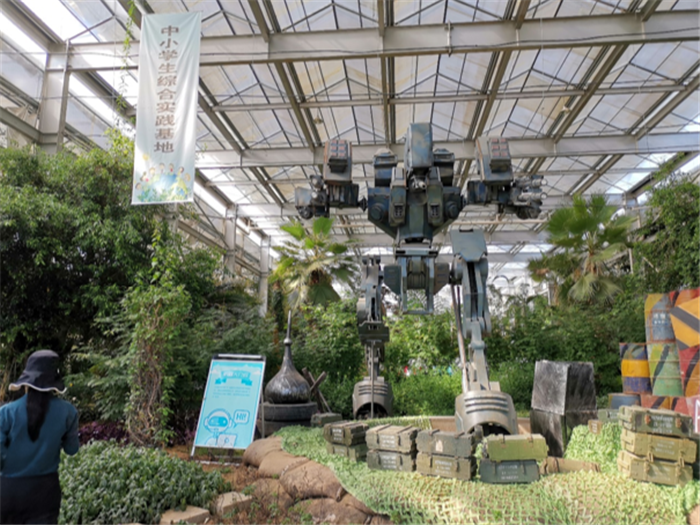 9月3日，中農(nóng)富通調(diào)研組兵分兩路對(duì)南京高淳區(qū)武家嘴現(xiàn)代農(nóng)業(yè)產(chǎn)業(yè)示范園區(qū)和棲霞區(qū)龍?zhí)冬F(xiàn)代農(nóng)業(yè)產(chǎn)業(yè)示范園區(qū)的調(diào)研工作。(圖17)